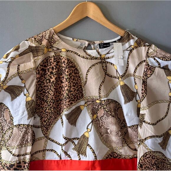 Open Back Blouse- Size Large - Picture 3 of 9